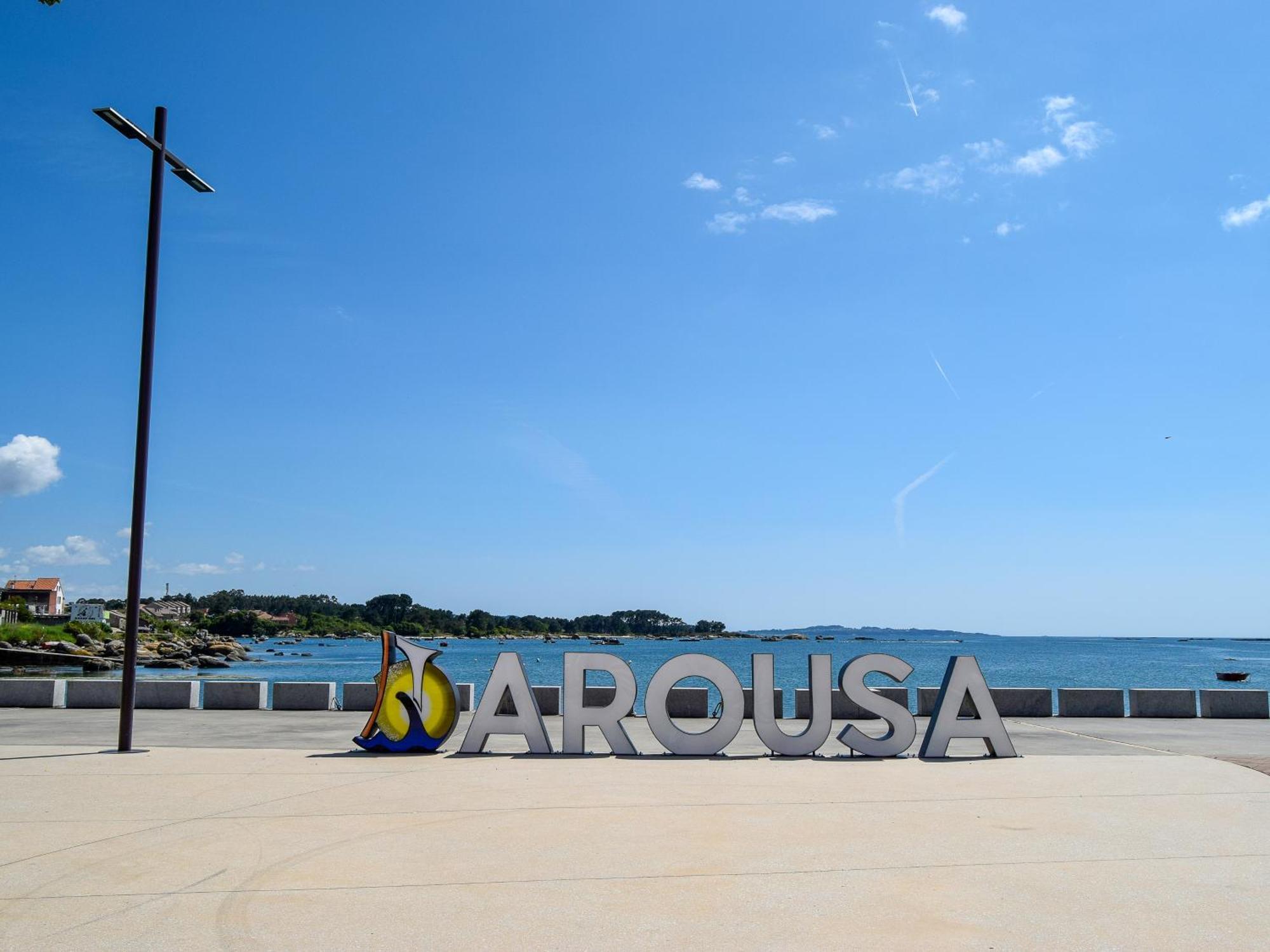 Apartamentos Illa De Arousa Centro 3000 Luaran gambar